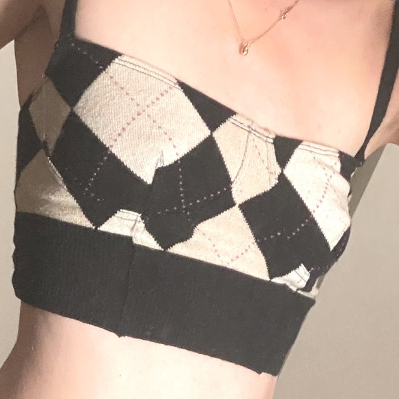 ‘Dana Foley NYC’ recycled. knit crop top - Picture 5 of 8